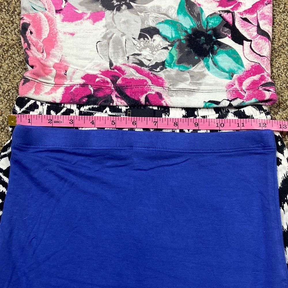 3 PICES TREE PC 1 JEANS BY BUFFALO & 2 BISOU BISOU WOMEN SKIRT SIZE S -XS - Picture 9 of 16